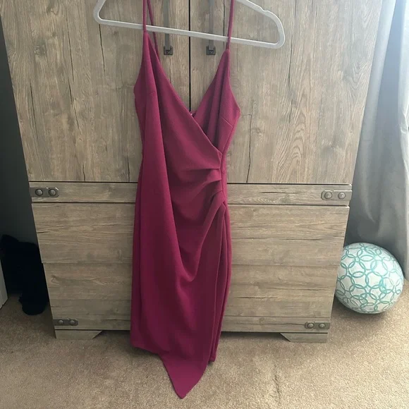 Lulus Dress - Picture 1 of 4